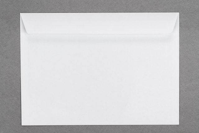 Enveloppes DIN C5 adhésives, blanches