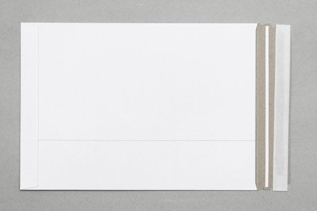 Emballage carton DIN C4 adhésif, blanc
