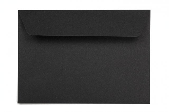 Enveloppes DIN C6 autocollantes, noires